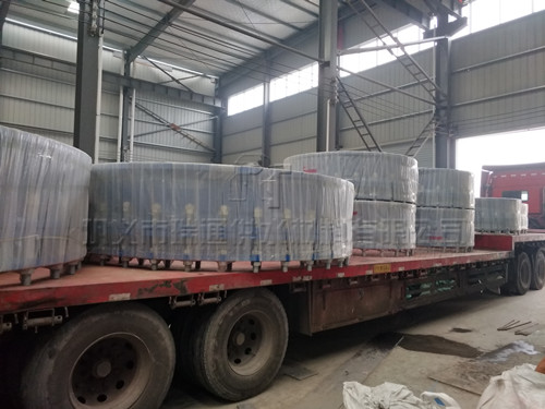 新疆 昌吉電廠DN3000雙法蘭限位伸縮器發貨現場